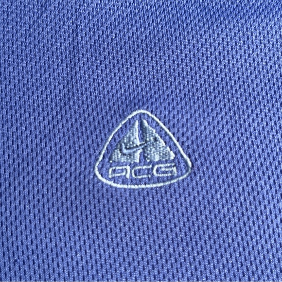 Nike ACG Dri Fit Base Layer Shirt Size Women’s Medium 8-10 - Picture 3 of 5